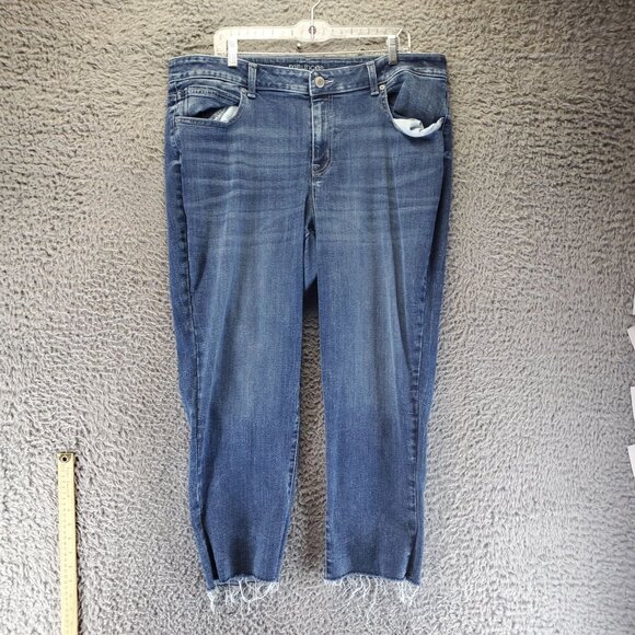 Maurices Jeans Womens 20W Blue High-Rise Frayed Hem Stretch Cropped - Picture 1 of 12
